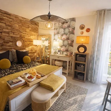 Petit Cocon Cosy Proche Place Stanislas-parking & Cave Velos *
